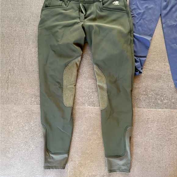 Assorted Riding Pants Collection - Picture 4 of 5